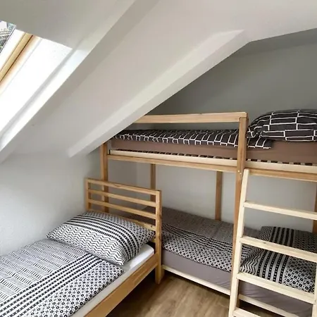 Mit Balkon Apartmán